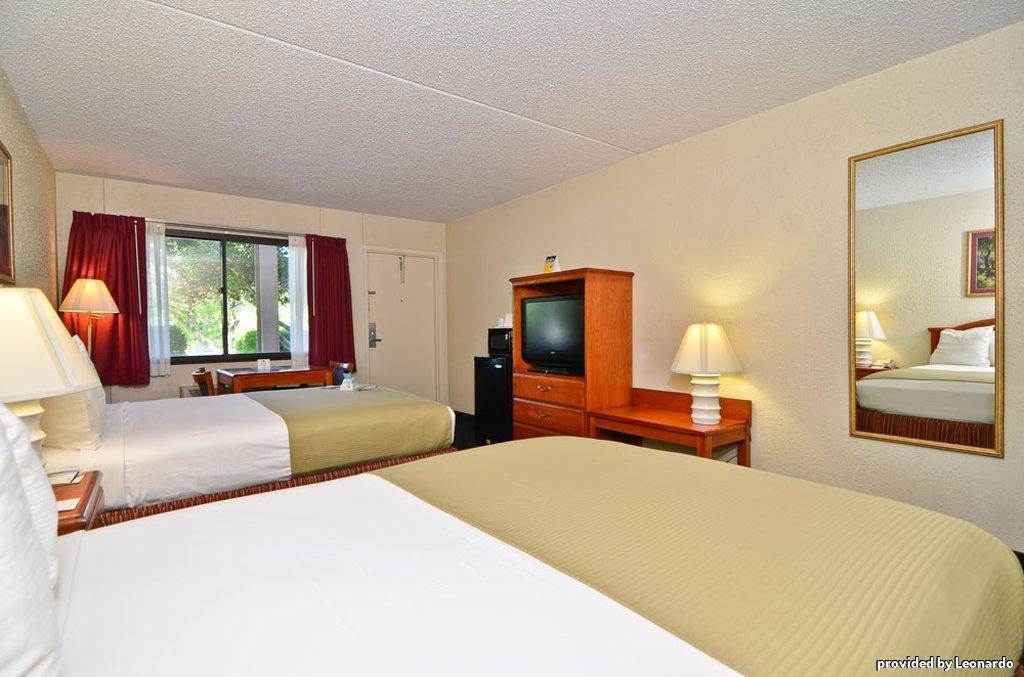 Best Western Crossroads Inn DeFuniak Springs Habitación foto
