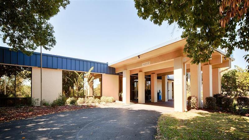 Best Western Crossroads Inn DeFuniak Springs Exterior foto
